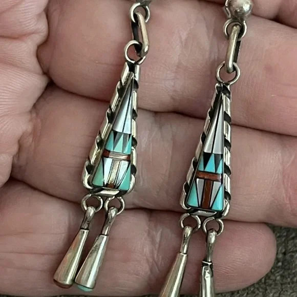 Zuni sterling silver inlaid earrings - Picture 6 of 8